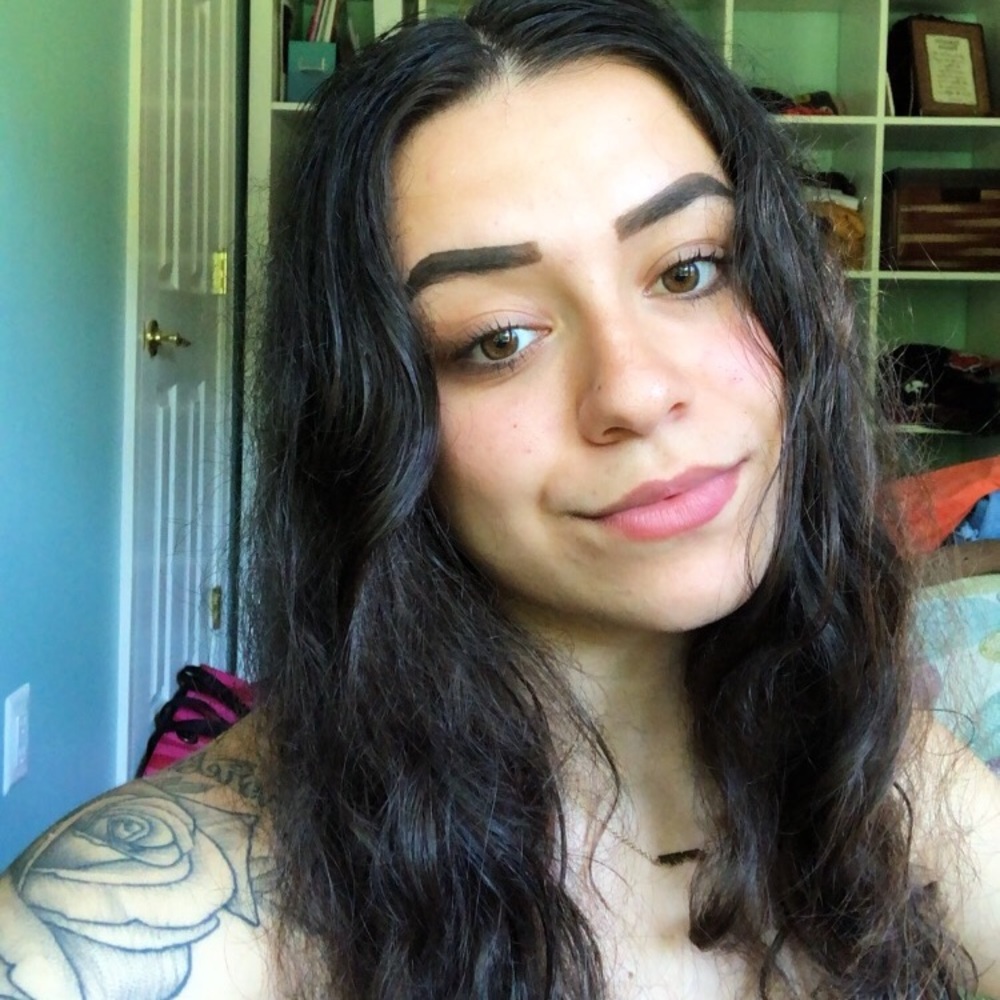 Meet your Posher, Alessandra